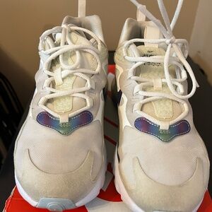 Nike Air Max 270 React